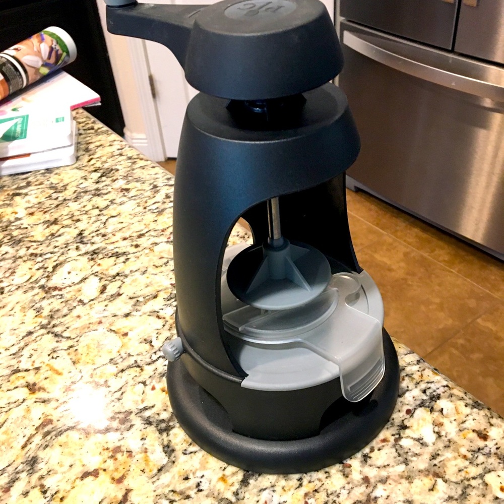 Pampered Chef Veggie Spiraliz